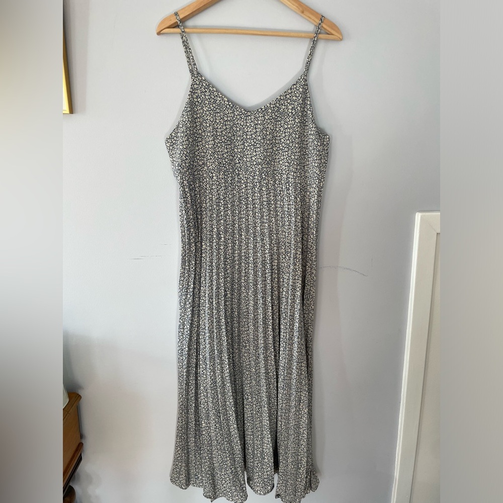 Oak and Fort Floral Spaghetti Strap Dress